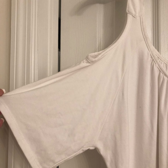 Boston Proper White Top - Picture 2 of 6